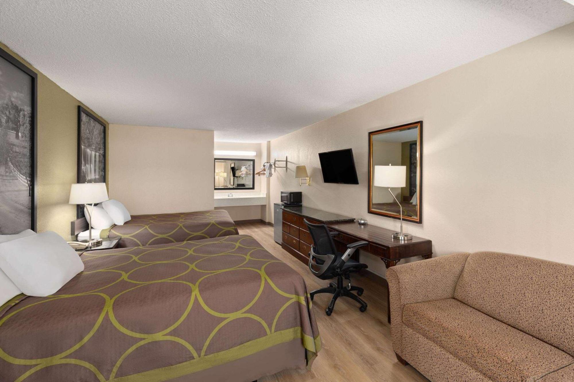 Super 8 By Wyndham Fort Mitchell Cincinnati Area Dış mekan fotoğraf