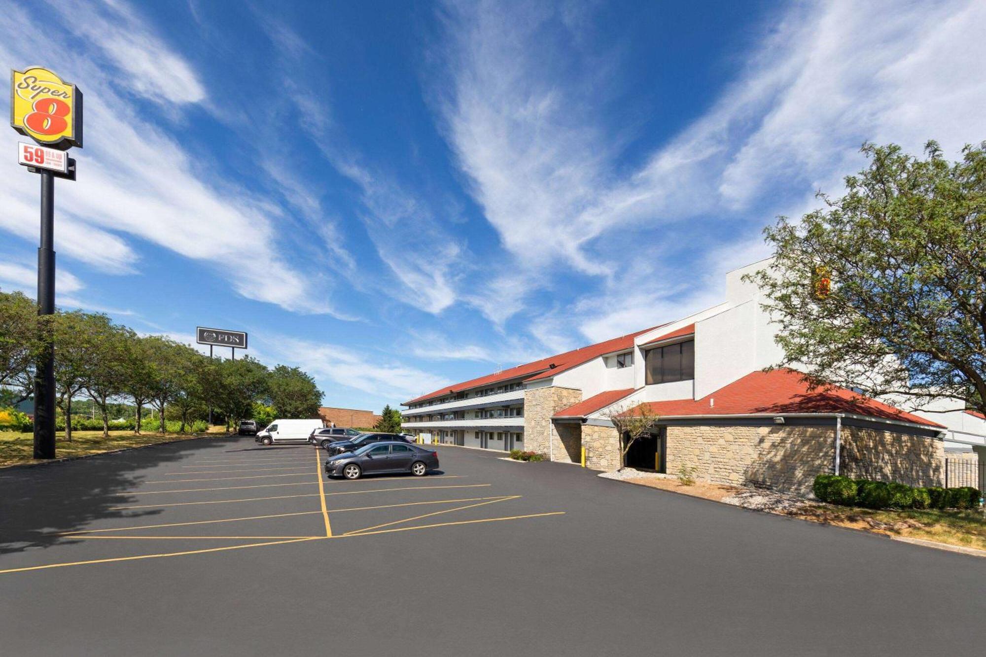 Super 8 By Wyndham Fort Mitchell Cincinnati Area Dış mekan fotoğraf